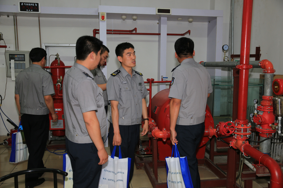 6月13日圆明园 001.jpg